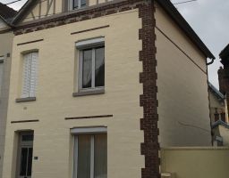 Après rénovation de façade par TPN en peinture semi épaisse D3 à ROUEN